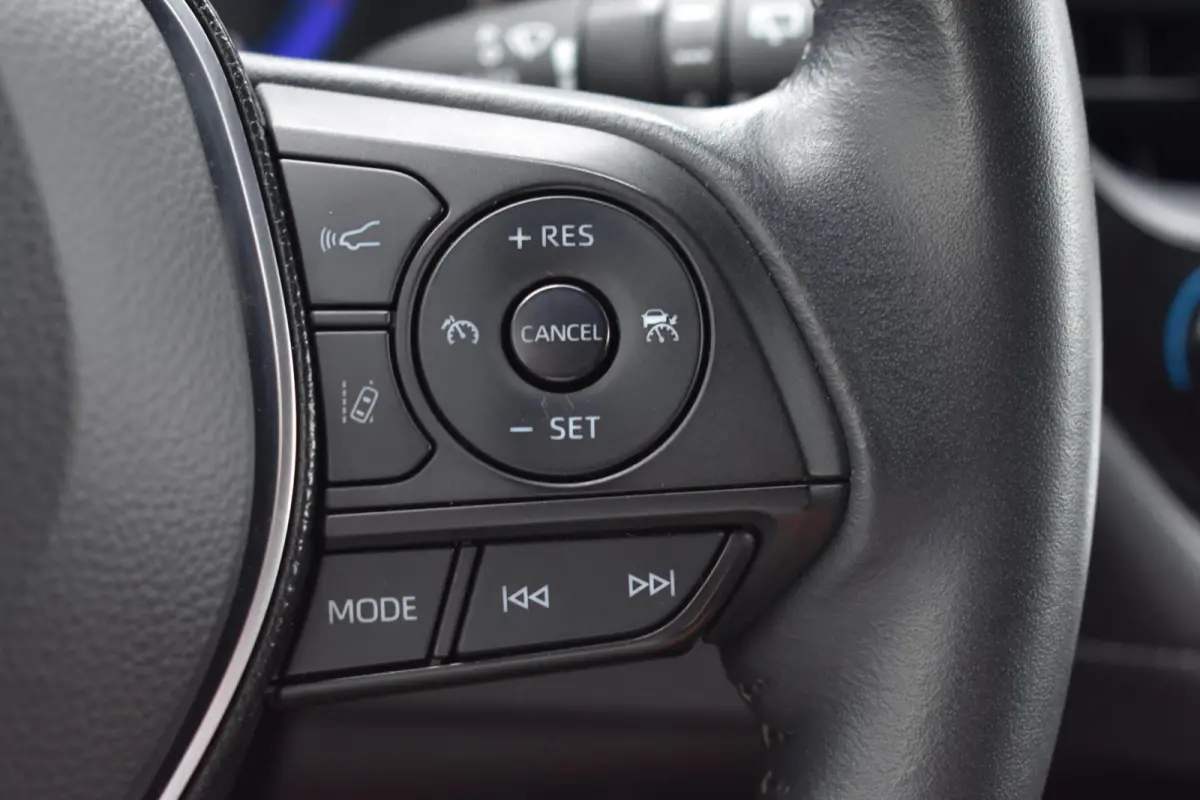 1.8 Hybrid Dynamic | Carplay | Lane Assist | Cruise Control |