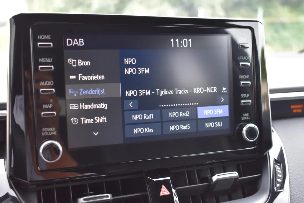 1.8 Hybrid Dynamic | Carplay | Lane Assist | Cruise Control |