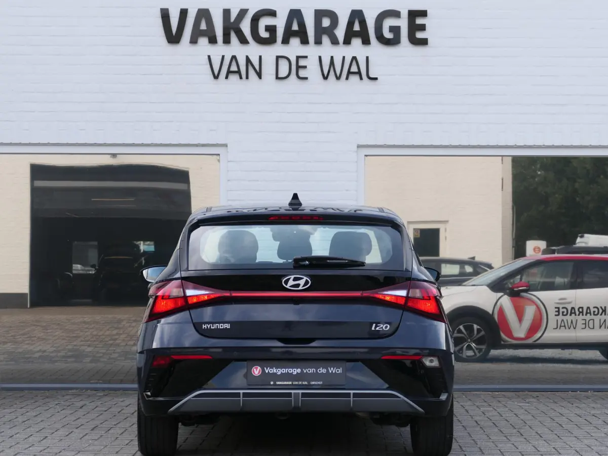 1.0 T-GDI Premium | Apple-/Android Carplay | Achteruitrijcamera | Digitaal dashboard | Stuur-/Stoelverwarming | Climate Control | Lichtmetalen velgen |