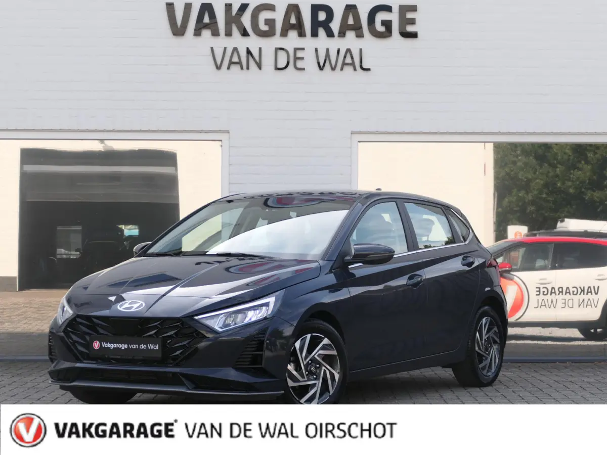 1.0 T-GDI Premium | Apple-/Android Carplay | Achteruitrijcamera | Digitaal dashboard | Stuur-/Stoelverwarming | Climate Control | Lichtmetalen velgen |