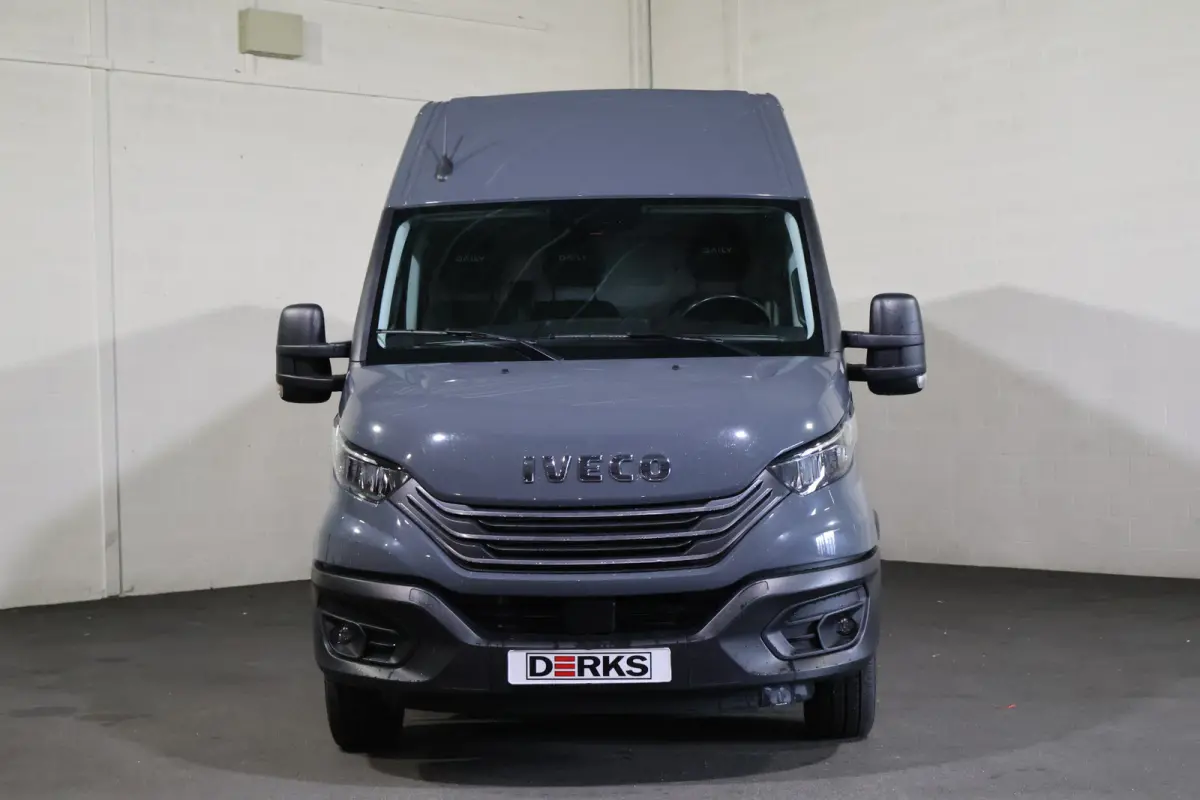 35S18 L2 H2 Automaat Airco Navigatie 3.5T Trekhaak