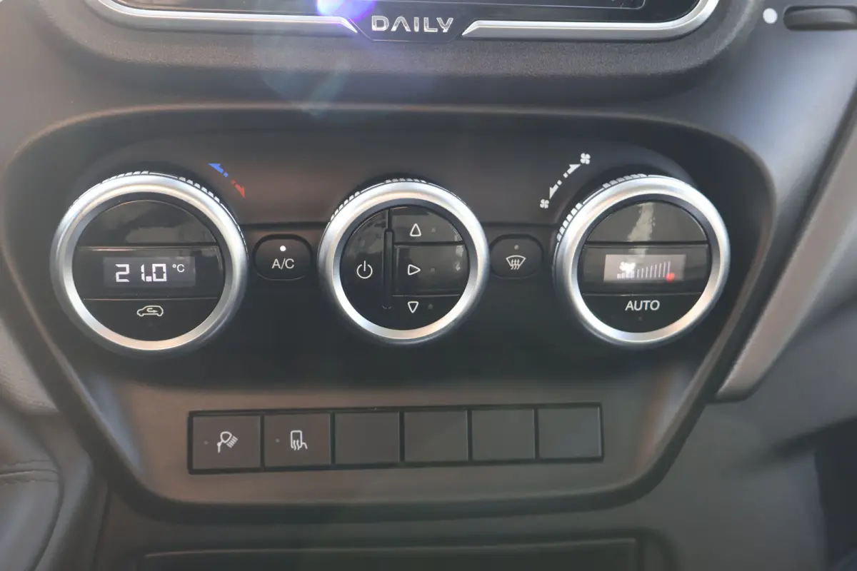 35S18 L2 H2 Automaat Airco Navigatie 3.5T Trekhaak