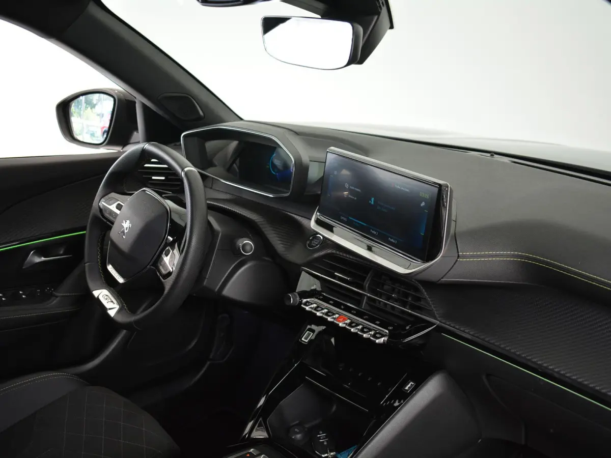 EV GT 50 kWh | Apple CarPlay / Android Auto | Keyless Entry | Parkeersensoren voor en achter |