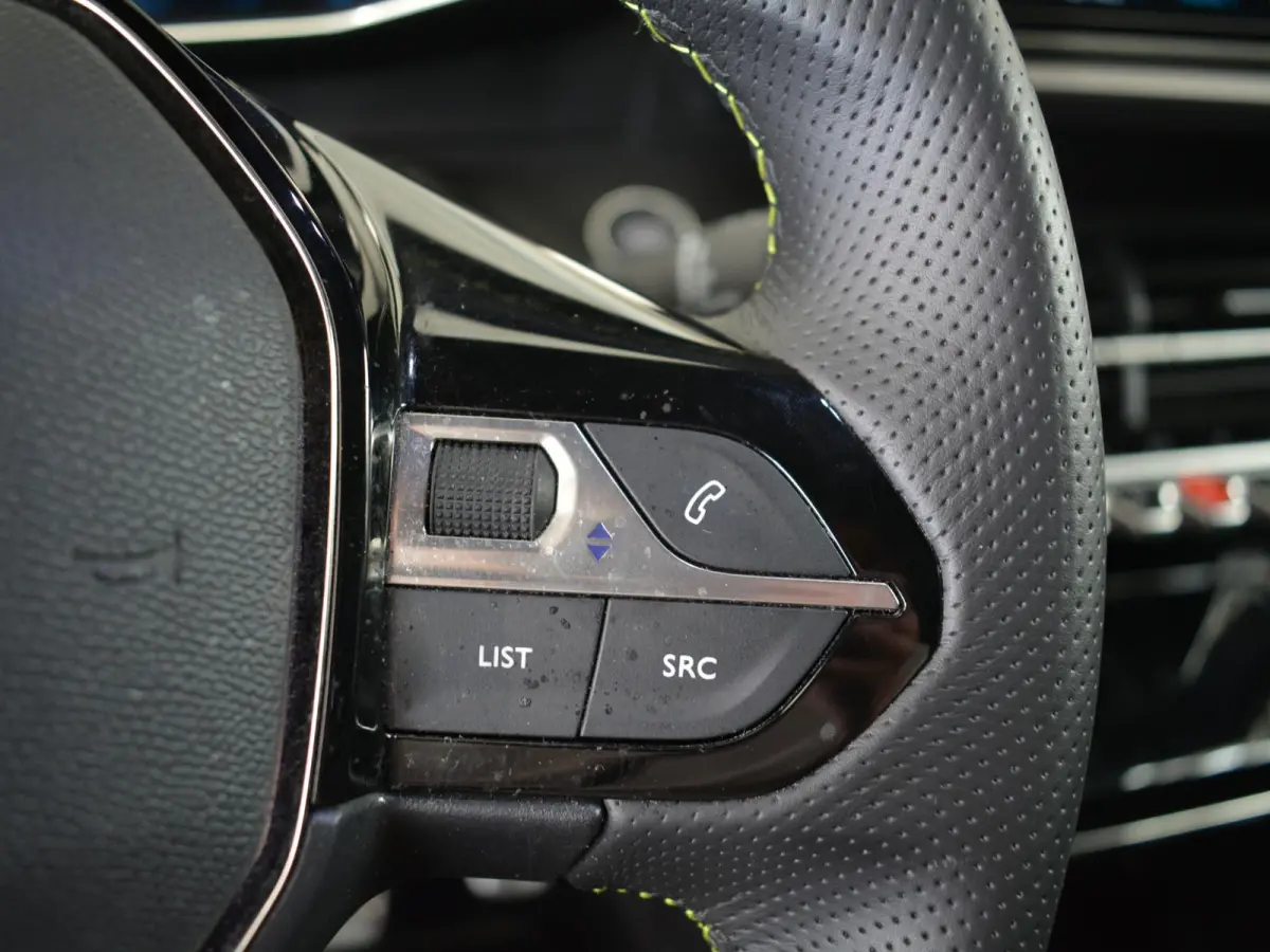 EV GT 50 kWh | Apple CarPlay / Android Auto | Keyless Entry | Parkeersensoren voor en achter |