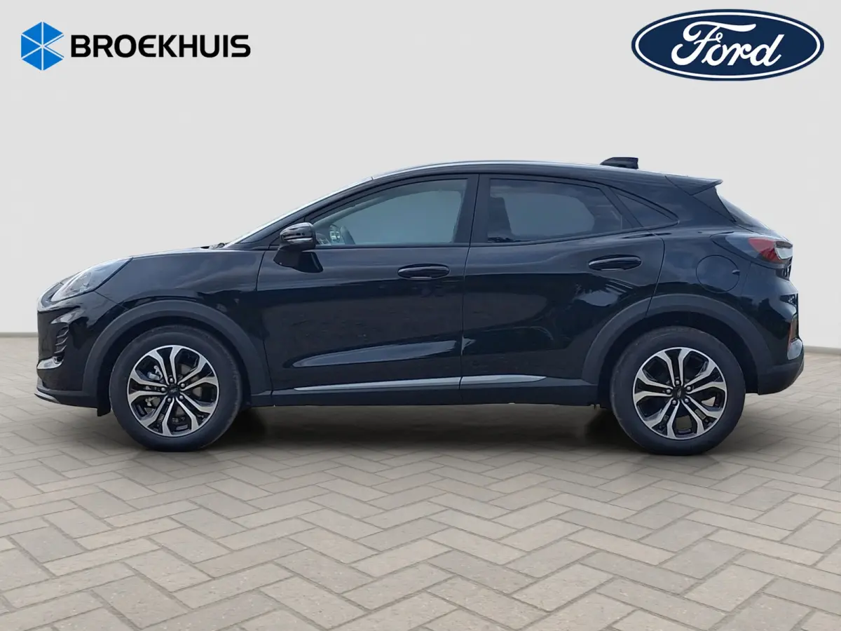 Titanium | WINTER PAKKET | CAMERA | ELEKTRISCHE ACHTERKLEP | DRAADLOZE CARPLAY | Achteruitrijcamera | Agate Black Metallic | Elektrisch bedienbare achterklep