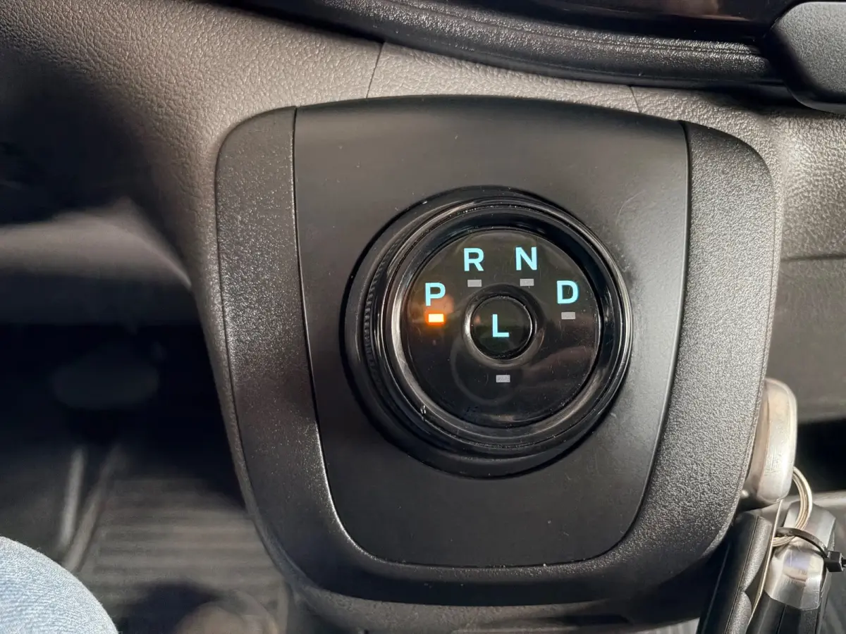 SERVICEWAGEN ELEKTRISCH AUTOMAAT 350 L2H3 Trend 68 kWh BOTT INRICHTING, V230 OMVORMER, RIJKLAARPRIJS!