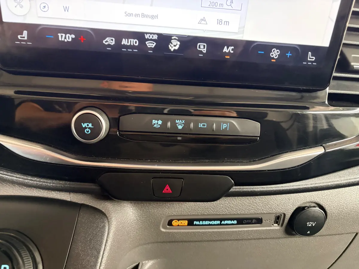 SERVICEWAGEN ELEKTRISCH AUTOMAAT 350 L2H3 Trend 68 kWh BOTT INRICHTING, V230 OMVORMER, RIJKLAARPRIJS!