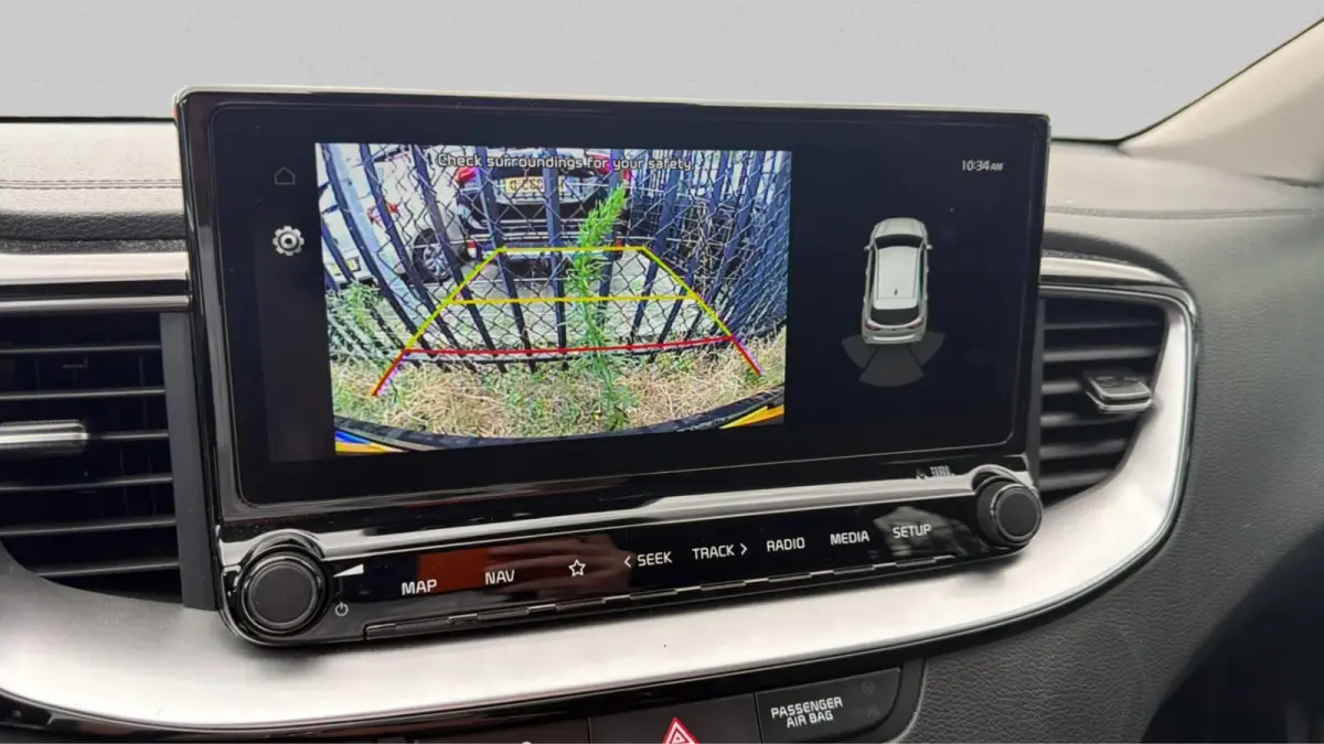 1.0 T-GDi MHEV DynamicLine (NL-auto, Goed OndH, Carplay, Camera, Navi, Stoel+Stuur Verw, Lane Assist, Etc)