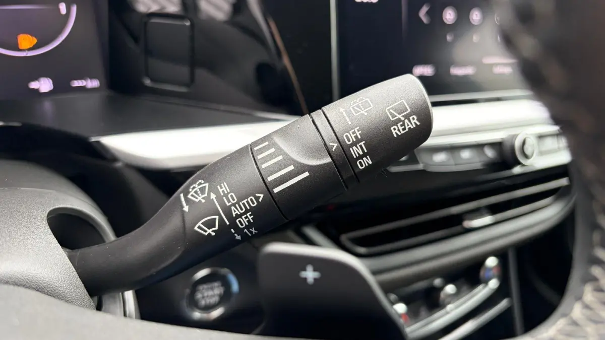 1.2 TURBO 130PK LEVEL 4 ULTIMATE AUTOMAAT / NAVI / LEDER / CLIMA / LED / PDC / AGR / 19" LMV / KEYLESS / 360 CAMERA / ALCANTARA / BLUETOOTH / CRUISECONTROL / NIEUWSTAAT !!