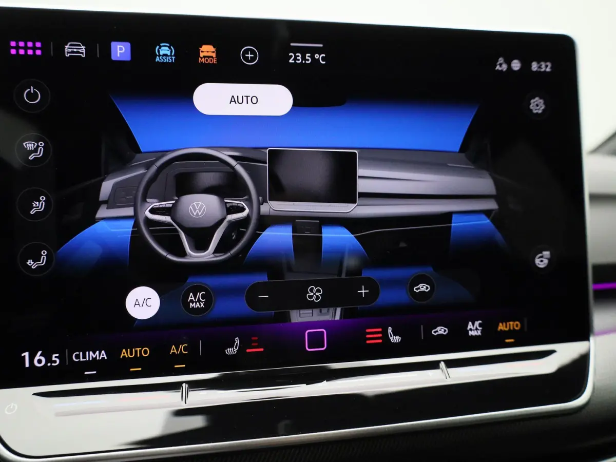 1.5 eTSI R-Line 150 PK | Automaat | Climate Control | Stoelverwarming | Stuurverwarming | Adaptive Cruise Control | Lane Assist | Achteruitrijcamera | All Season banden |