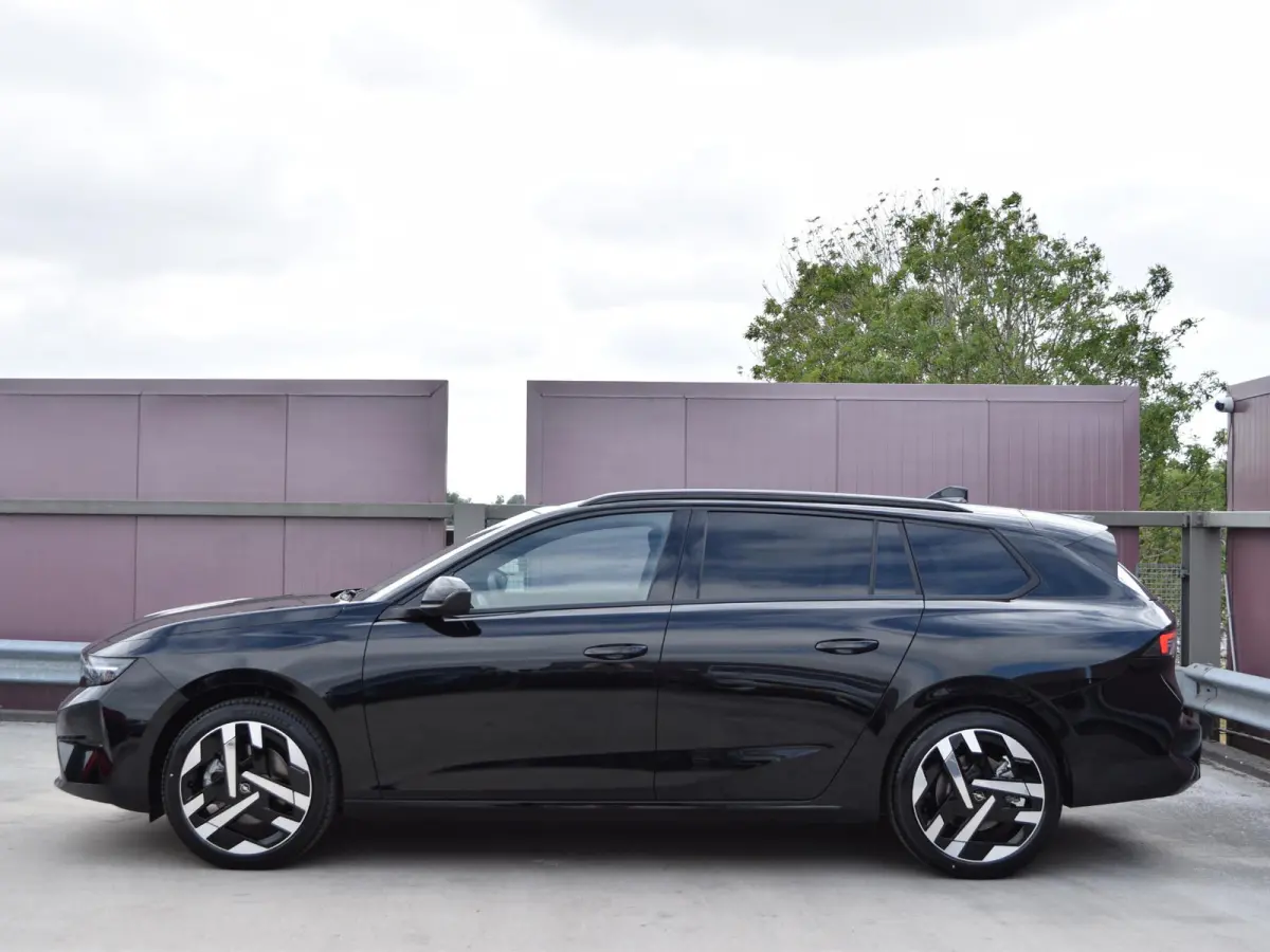 58 kWh Business Edition | AGR COMFORTSTOELEN | CLIMATE CONTROL | NAVI PRO | ADAPTVE CRUISE CONTROL | 18" LM VELGEN |