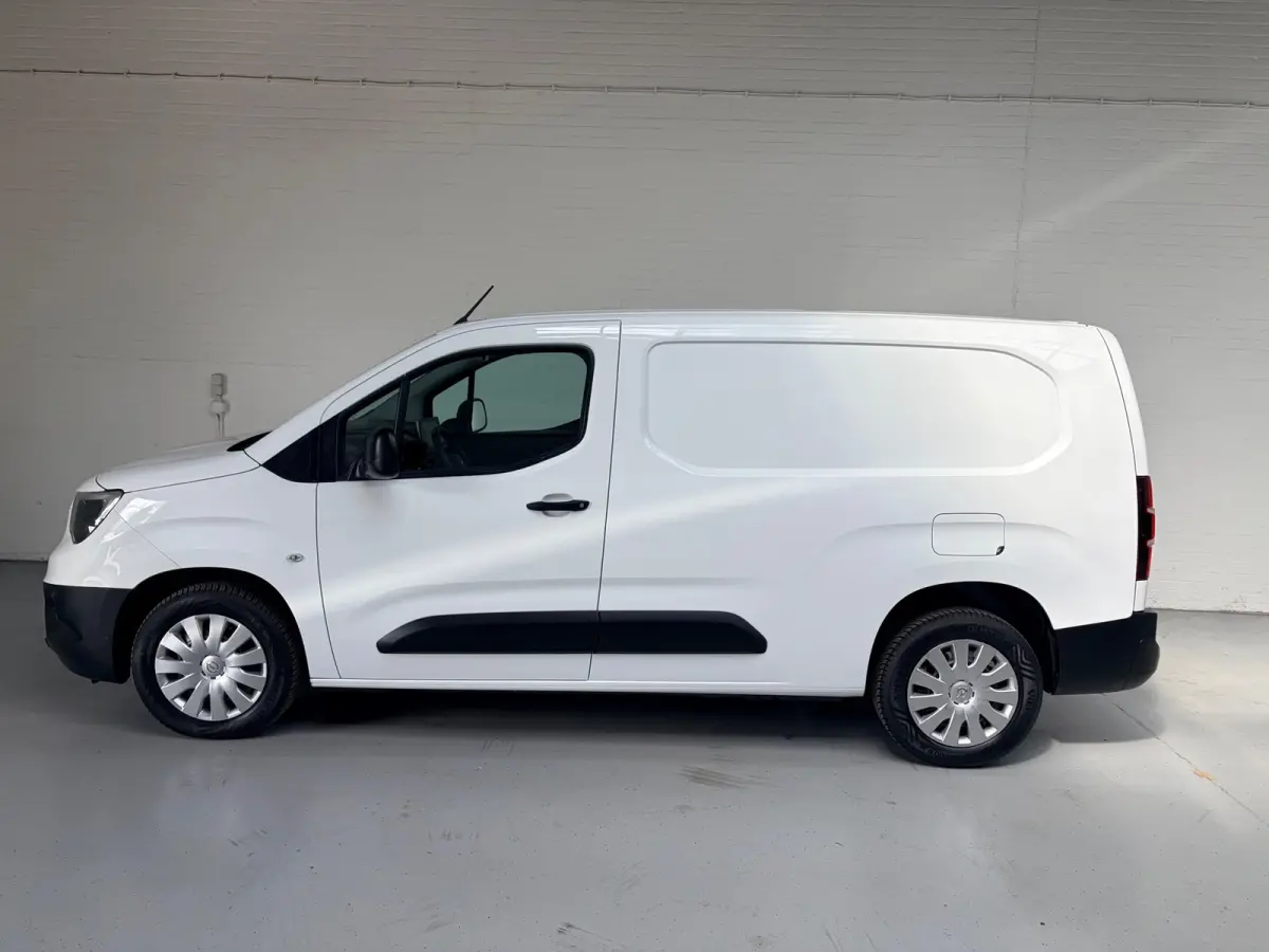 1.5D 100pk euro6 L2H1 Edition, Airco, Groot Navigatie, Nederlandse bus! 1ste Eigenaar! RIJKLAARPRIJS!