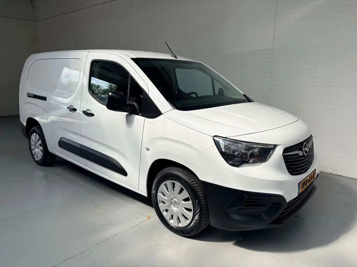 1.5D 100pk euro6 L2H1 Edition, Airco, Groot Navigatie, Nederlandse bus! 1ste Eigenaar! RIJKLAARPRIJS!