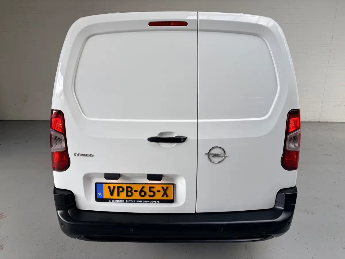 1.5D 100pk euro6 L2H1 Edition, Airco, Groot Navigatie, Nederlandse bus! 1ste Eigenaar! RIJKLAARPRIJS!