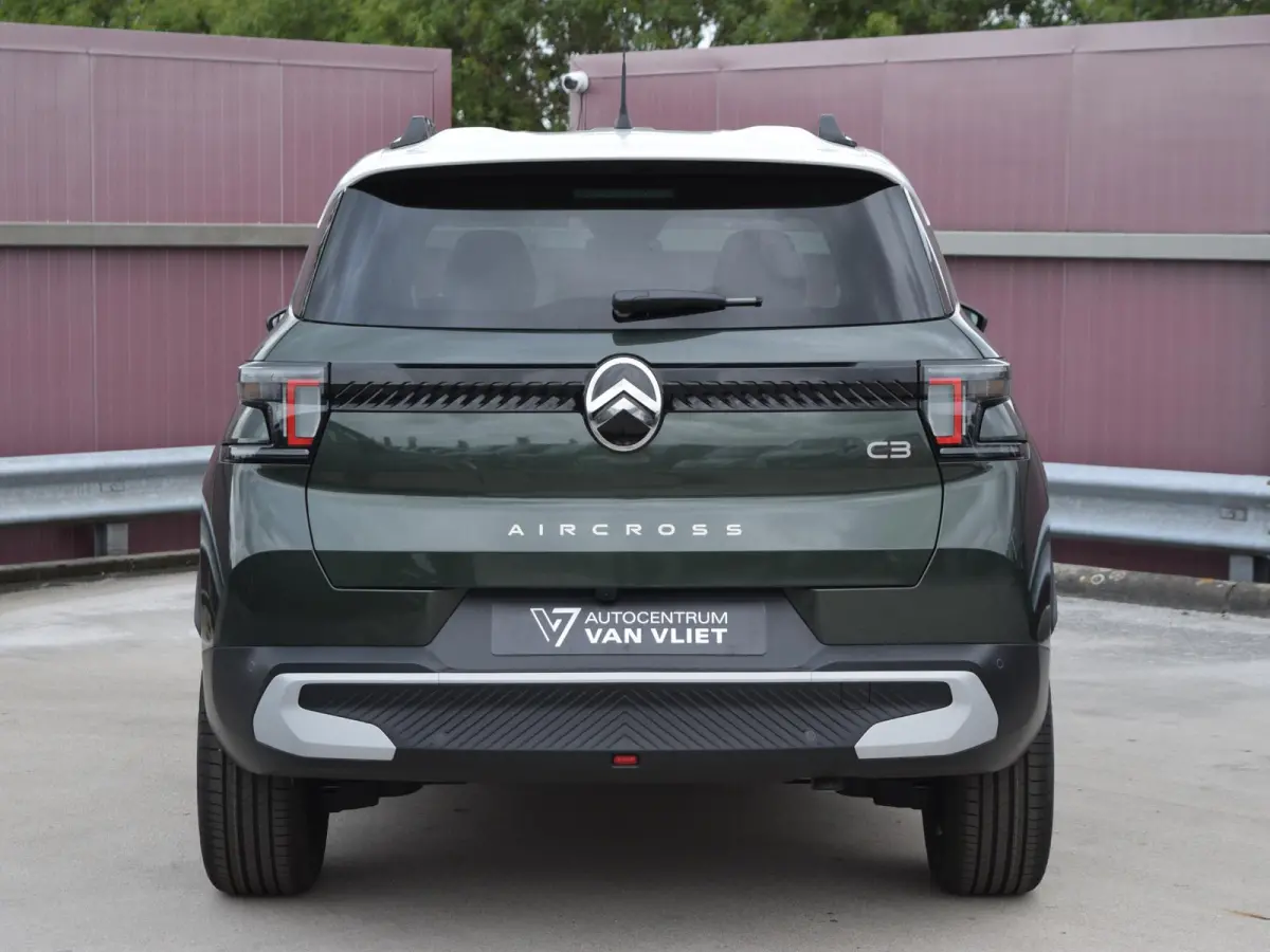 1.2 Hybrid 145pk Plus | 7 STOELEN | PARKEERSENSOREN MET CAMERA | CLIMATE CONTROL | WIT DAK | CARPLAY |