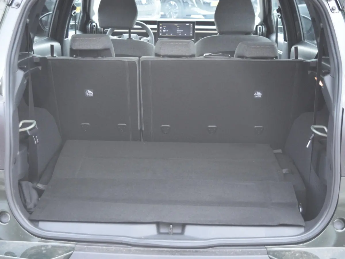 1.2 Hybrid 145pk Plus | 7 STOELEN | PARKEERSENSOREN MET CAMERA | CLIMATE CONTROL | WIT DAK | CARPLAY |