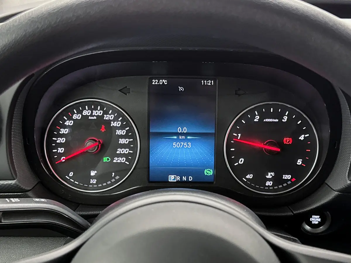 110 CDI L1 Pro Camera Trekhaak Automaat Carplay Stoelverwarming