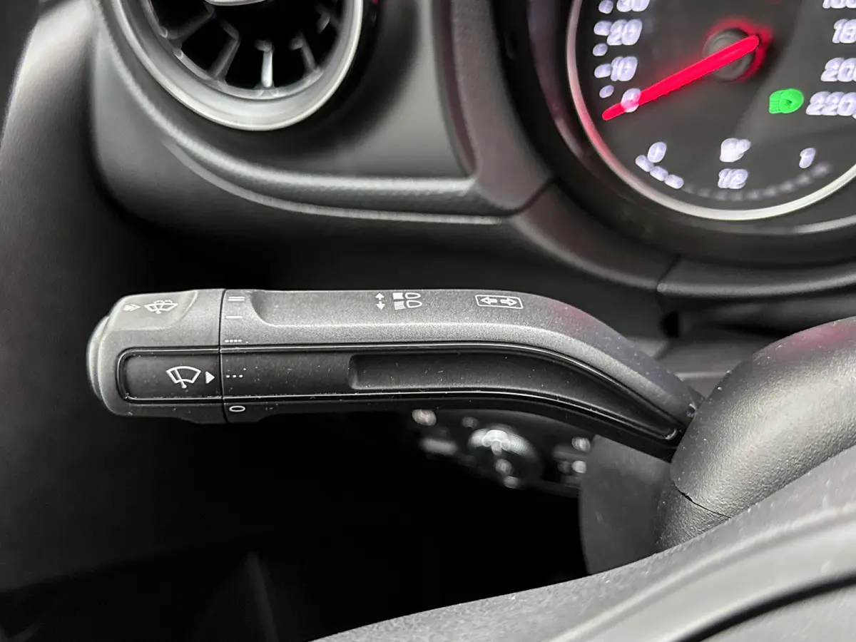 110 CDI L1 Pro Camera Trekhaak Automaat Carplay Stoelverwarming