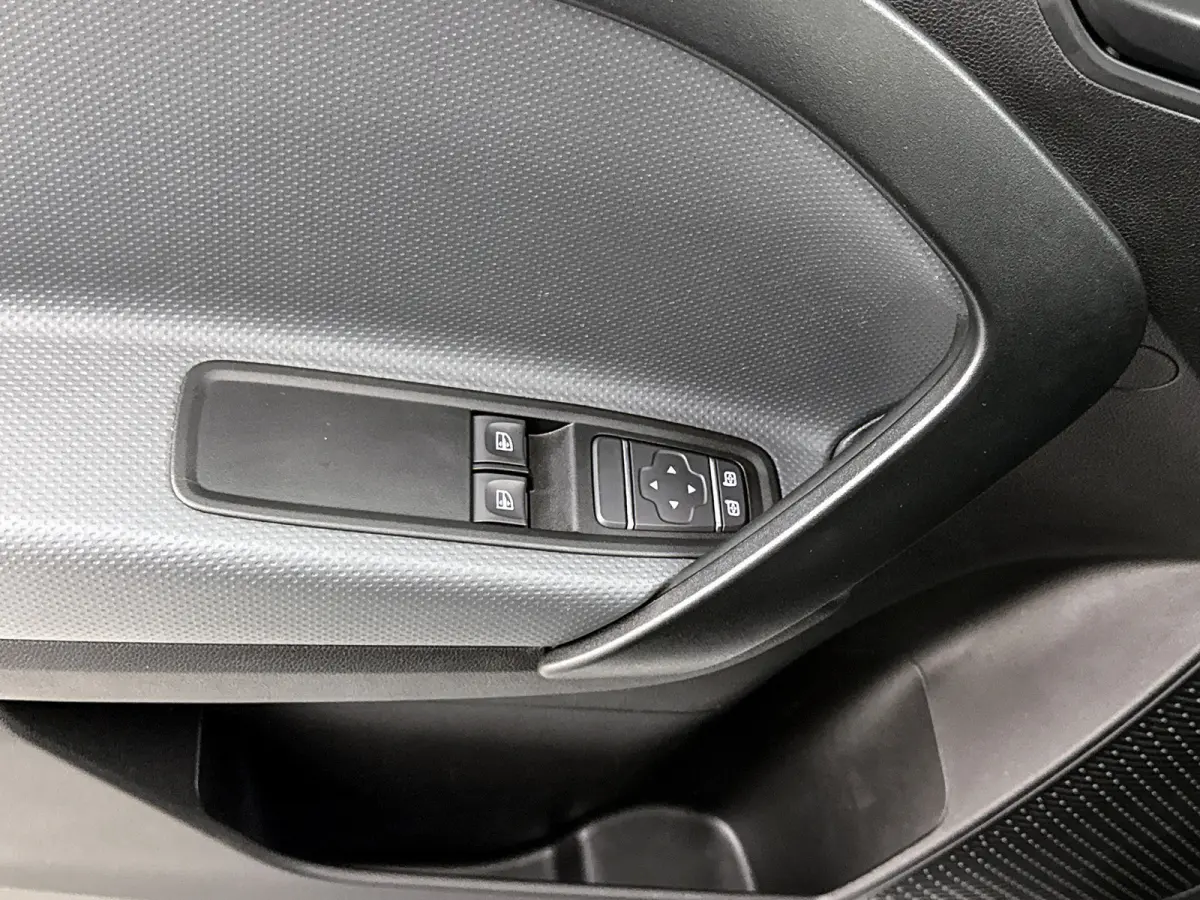 110 CDI L1 Pro Camera Trekhaak Automaat Carplay Stoelverwarming