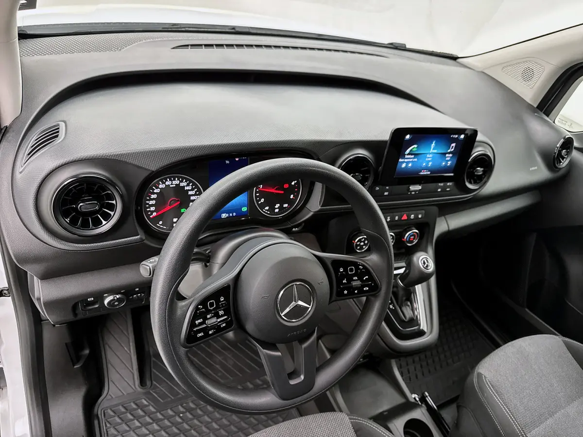 110 CDI L1 Pro Camera Trekhaak Automaat Carplay Stoelverwarming