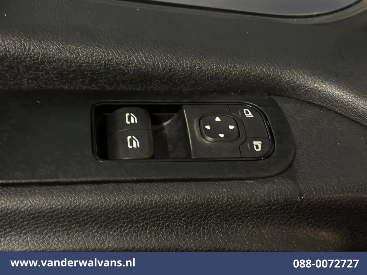 314 CDI 143pk L3H2 Euro6 Airco | Camera | Apple Carplay | Android Auto 270 Graden Achterdeuren
