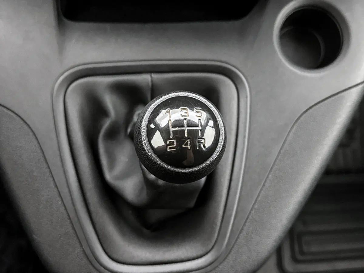 1.5 D-4D Cool Comfort Airco Betimmering Cruise control