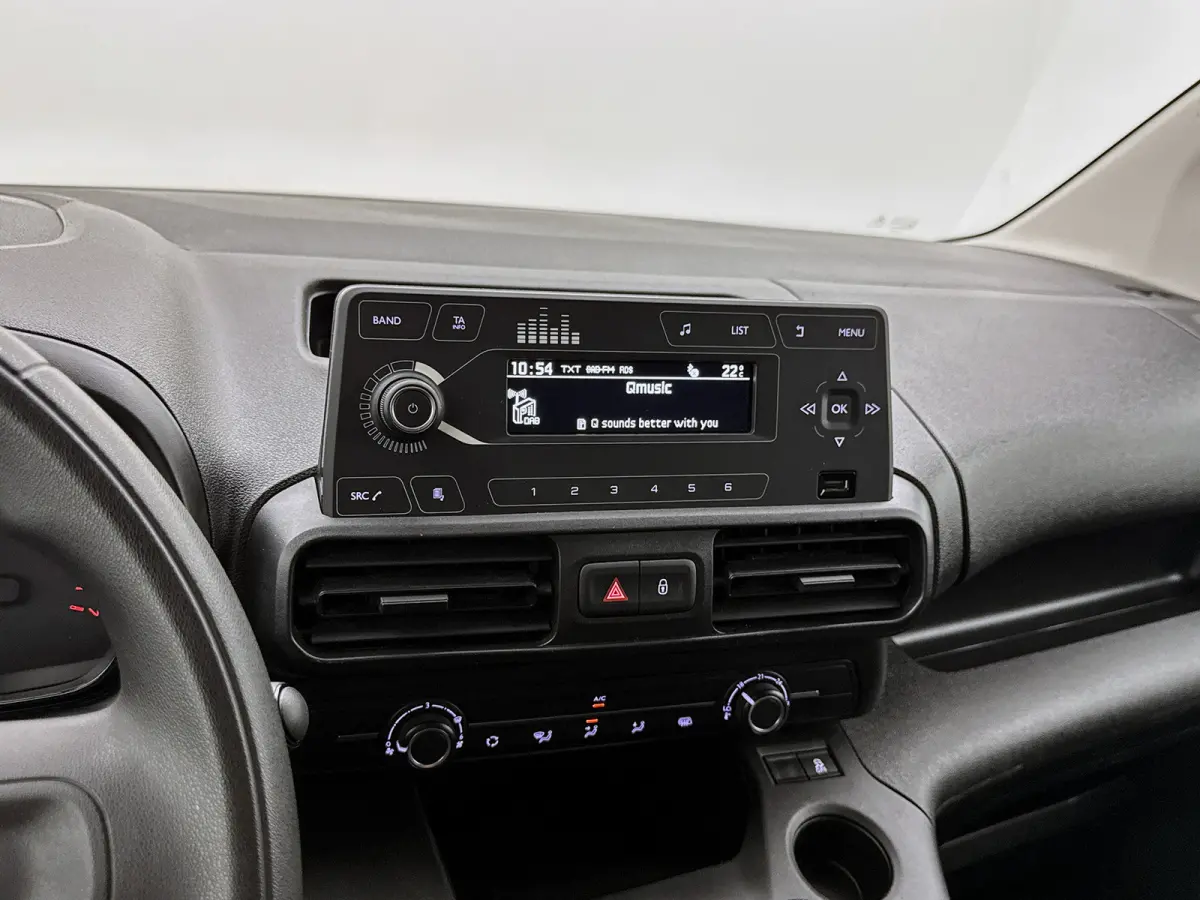 1.5 D-4D Cool Comfort Airco Betimmering Cruise control