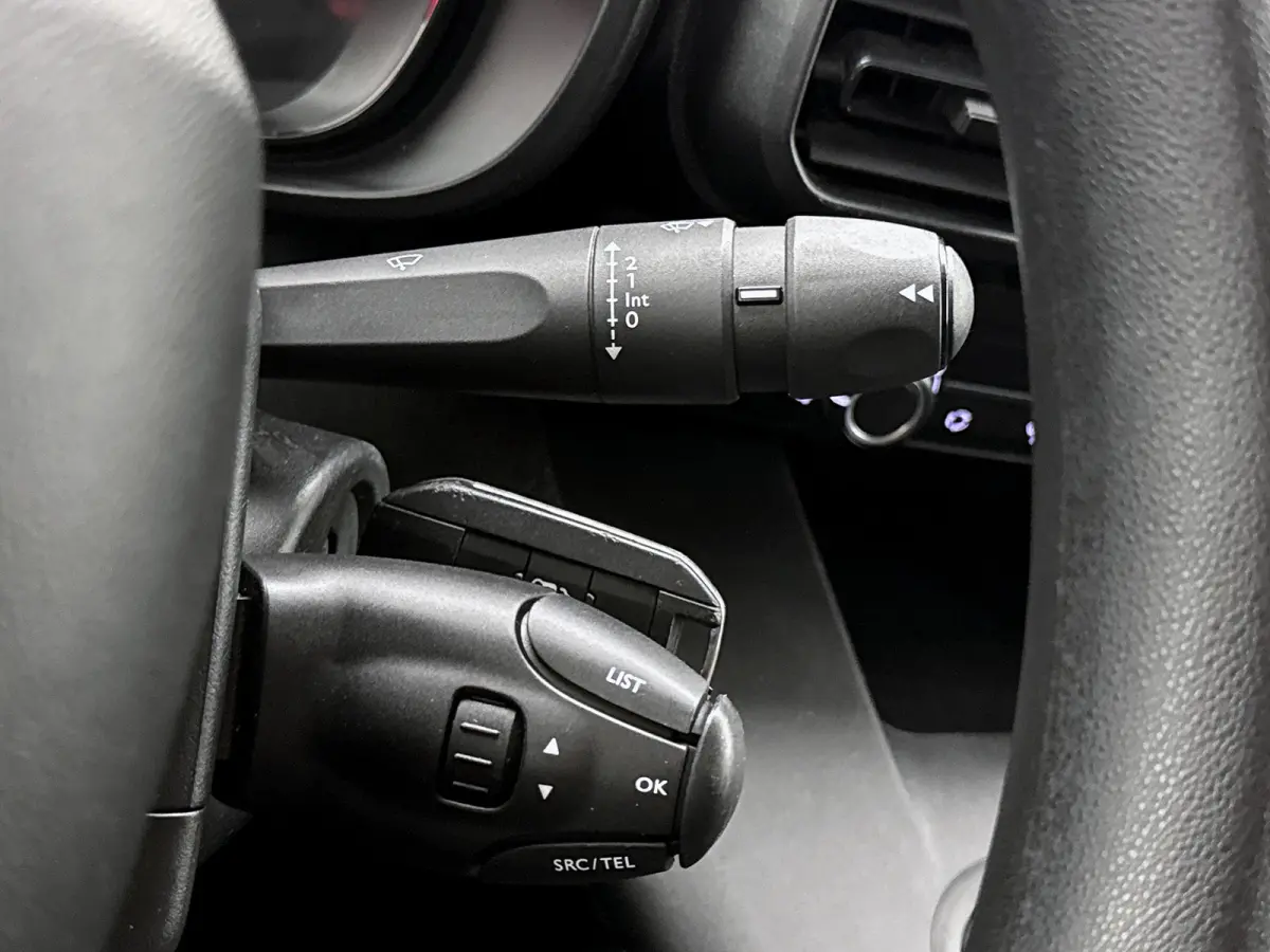 1.5 D-4D Cool Comfort Airco Betimmering Cruise control