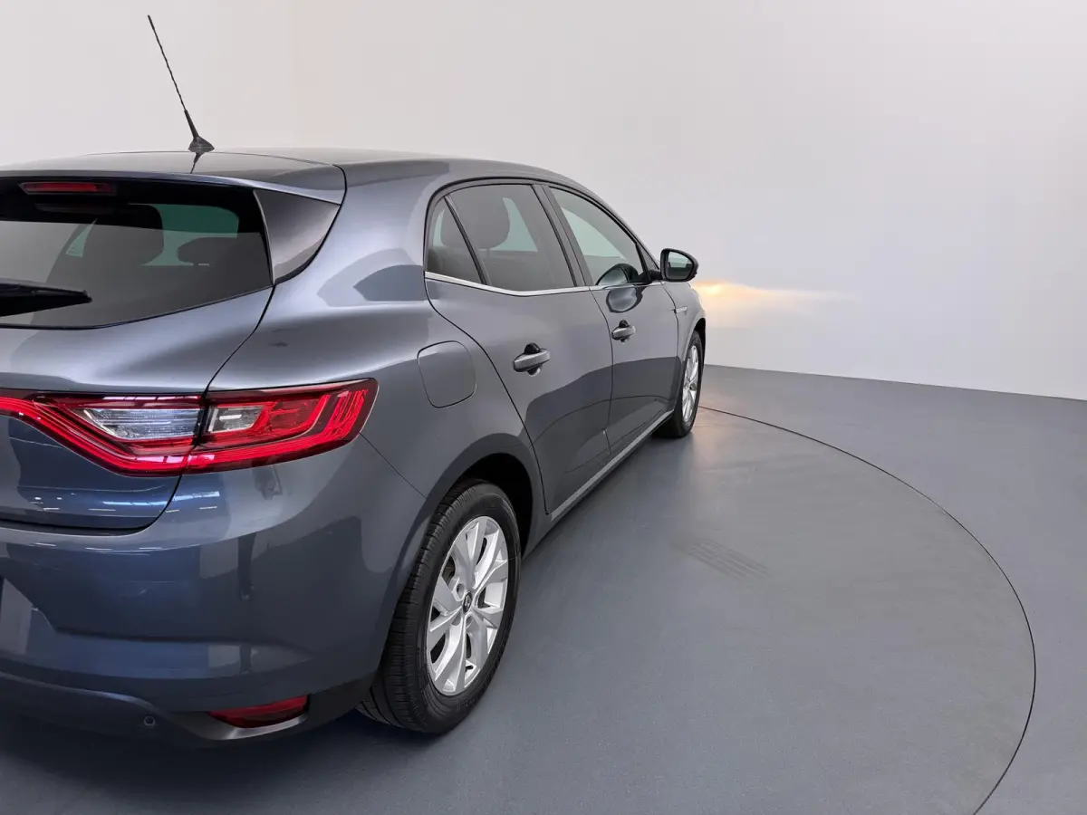 TCe 115 GPF Limited | Apple CarPlay | Stoelverwarming | Navigatie |