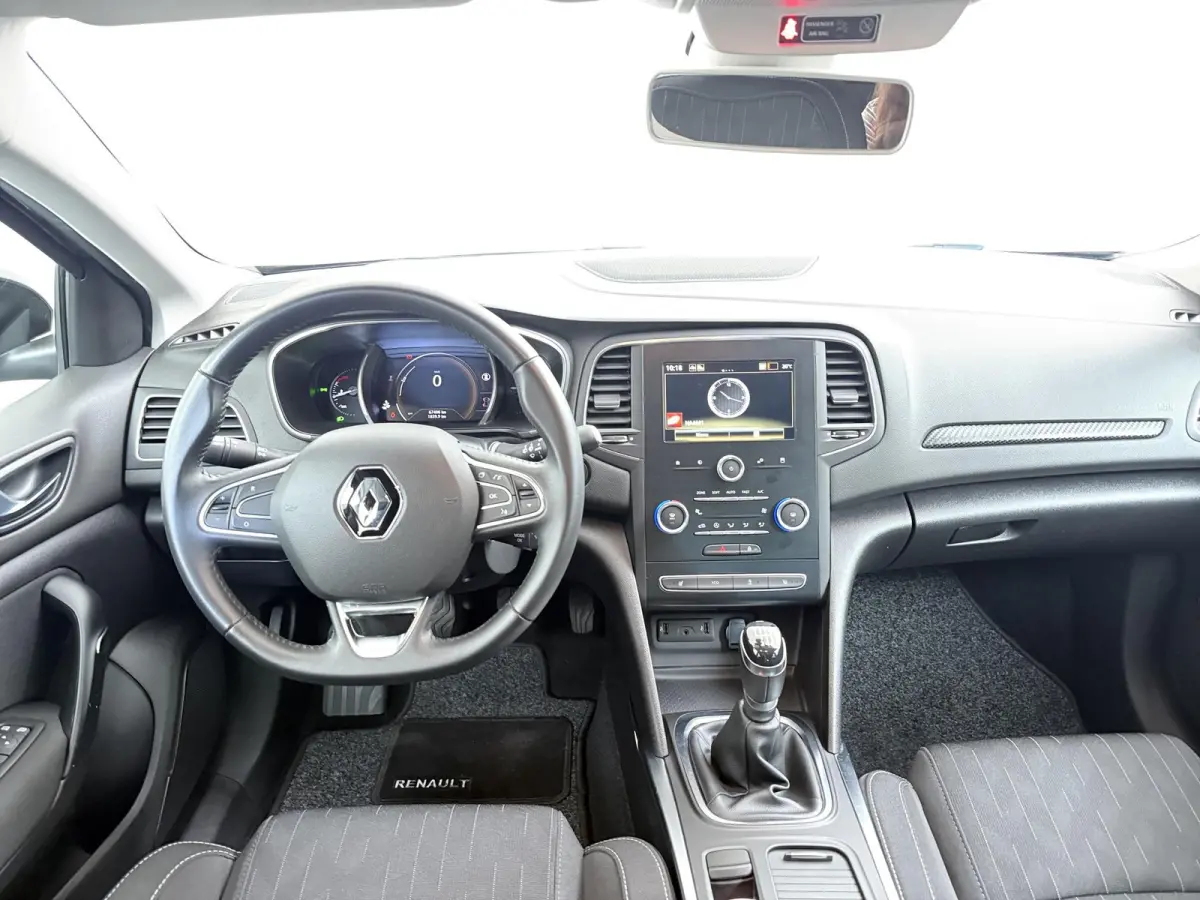 TCe 115 GPF Limited | Apple CarPlay | Stoelverwarming | Navigatie |