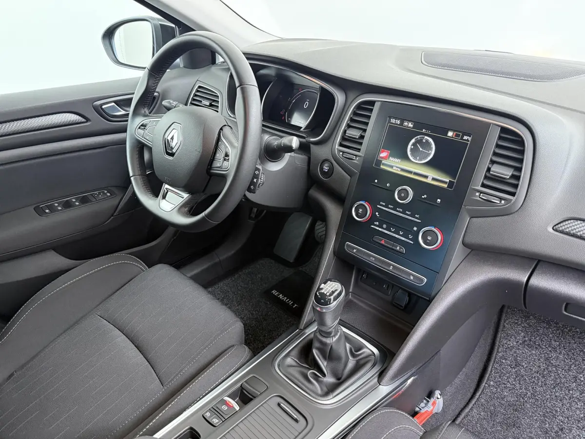 TCe 115 GPF Limited | Apple CarPlay | Stoelverwarming | Navigatie |