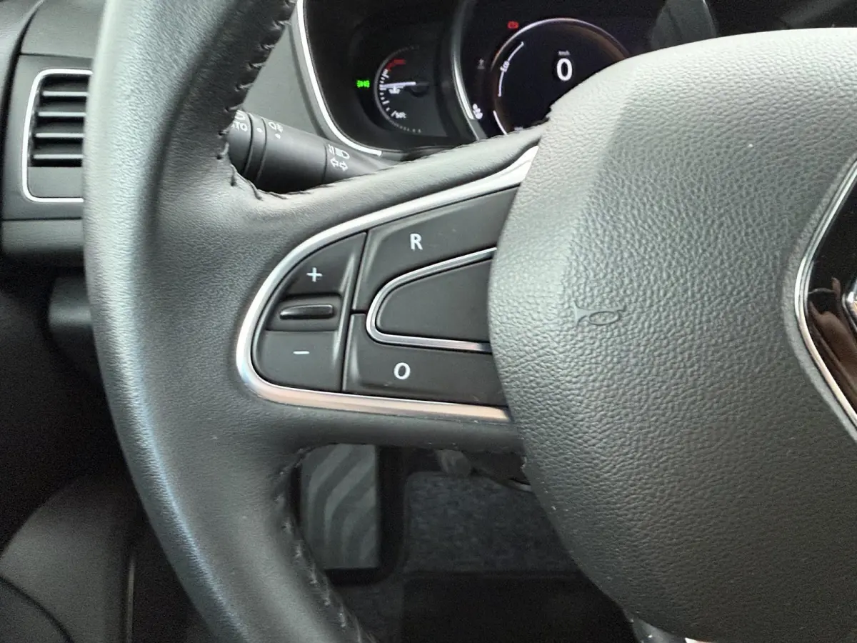 TCe 115 GPF Limited | Apple CarPlay | Stoelverwarming | Navigatie |