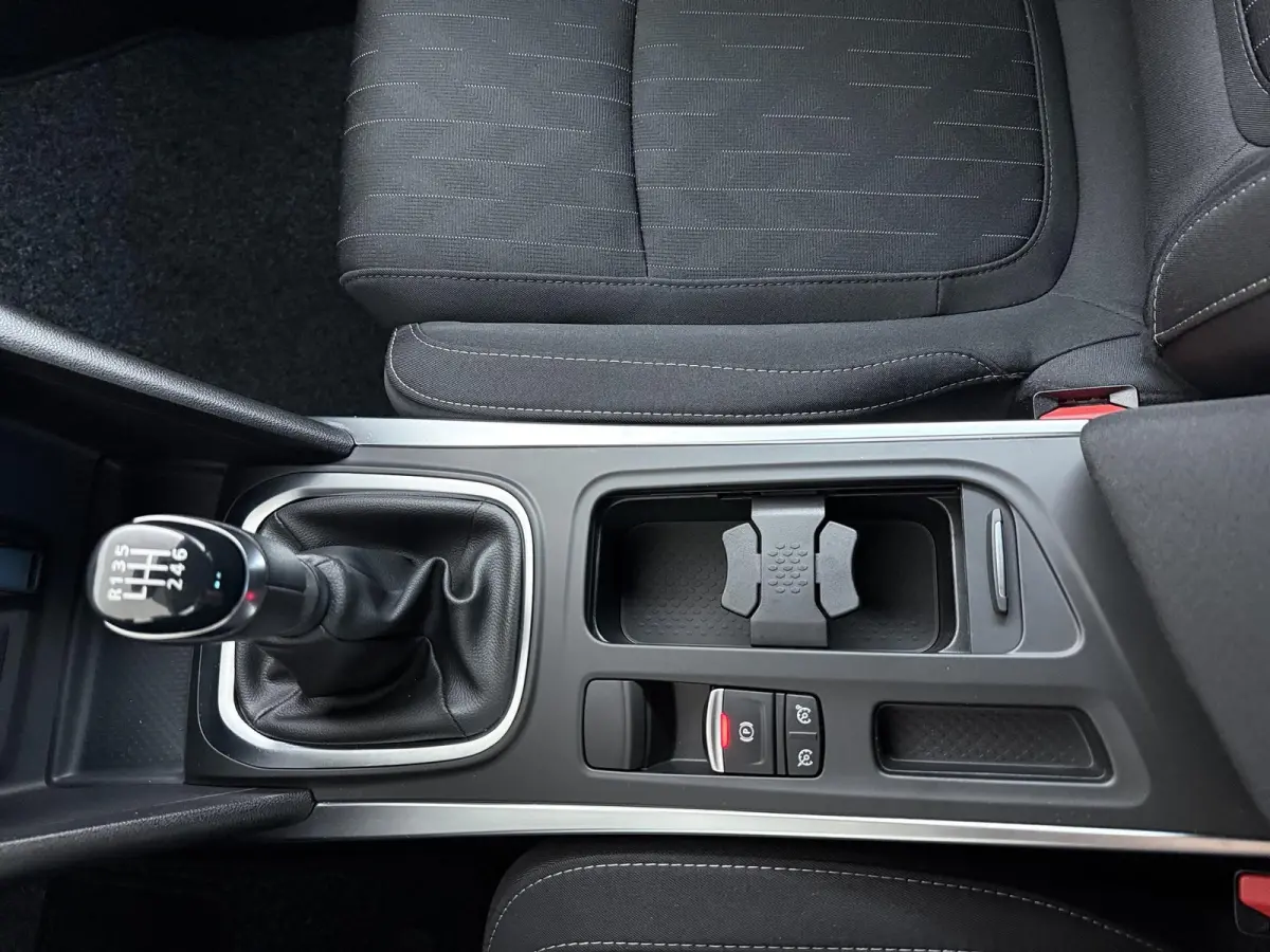 TCe 115 GPF Limited | Apple CarPlay | Stoelverwarming | Navigatie |