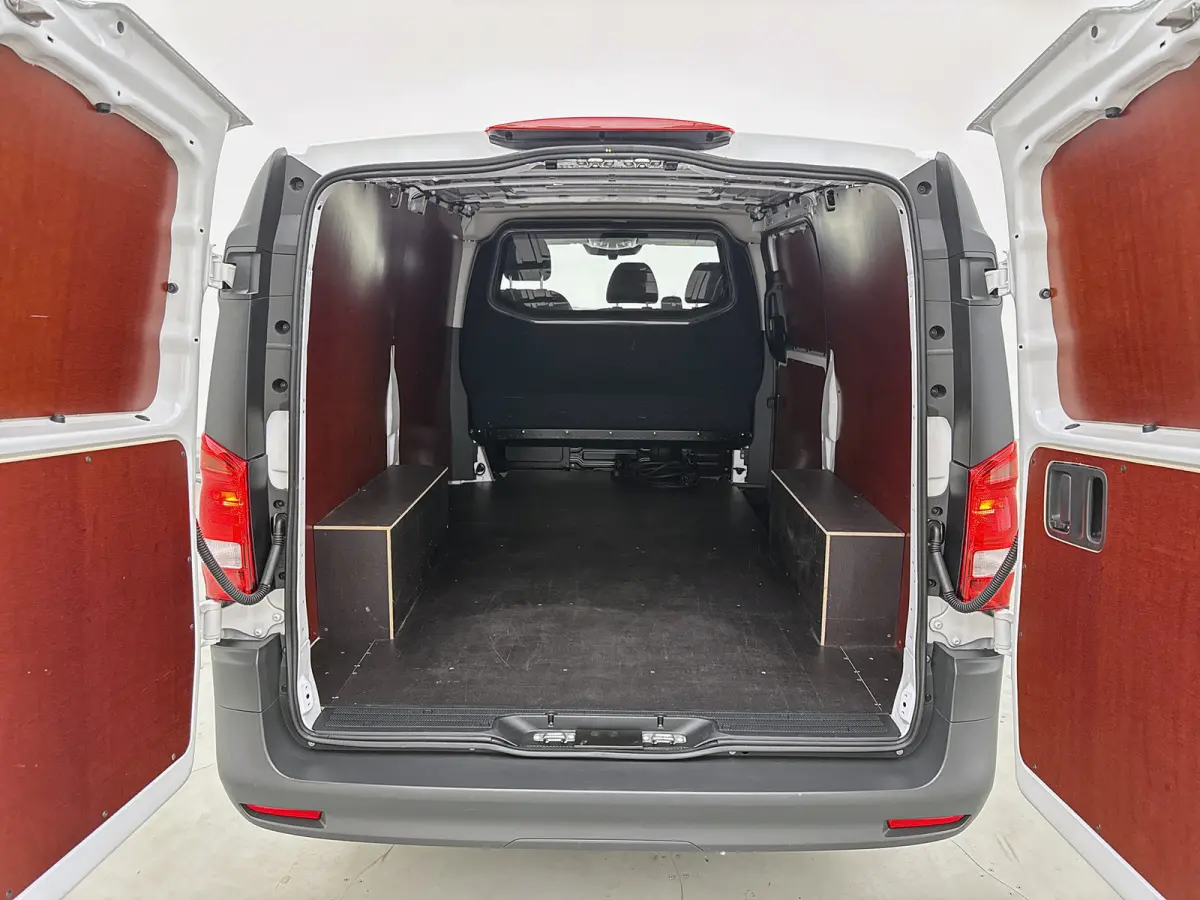 112 L2 60 kWh Camera 266km actieradius Facelift Betimmering Mercedes-Certified