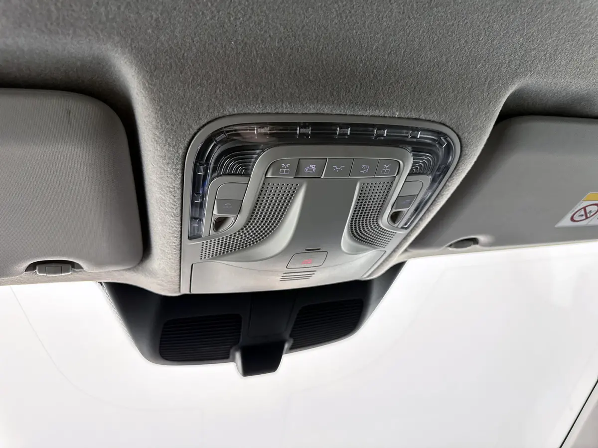 112 L2 60 kWh Camera 266km actieradius Facelift Betimmering Mercedes-Certified