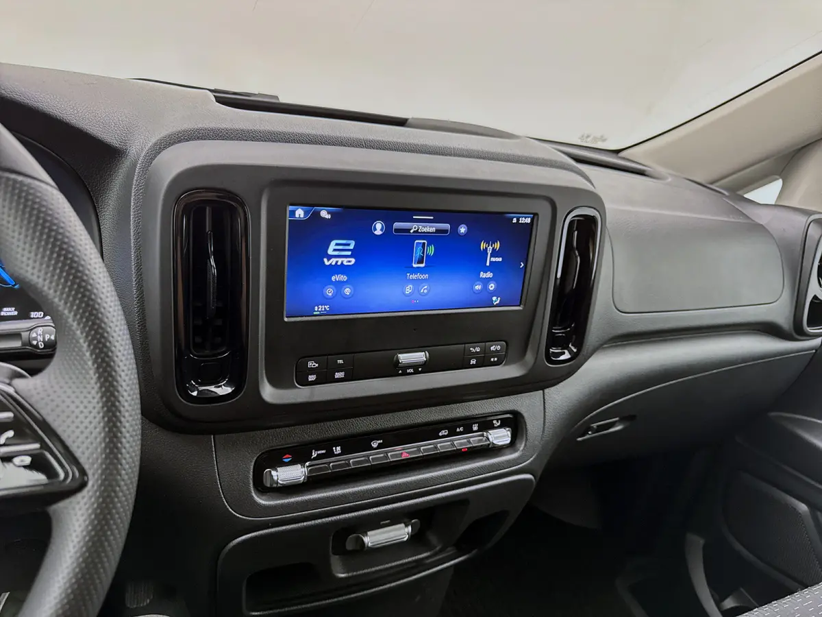 112 L2 60 kWh Camera 266km actieradius Facelift Betimmering Mercedes-Certified