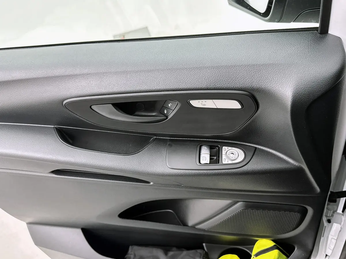 112 L2 60 kWh Camera 266km actieradius Facelift Betimmering Mercedes-Certified