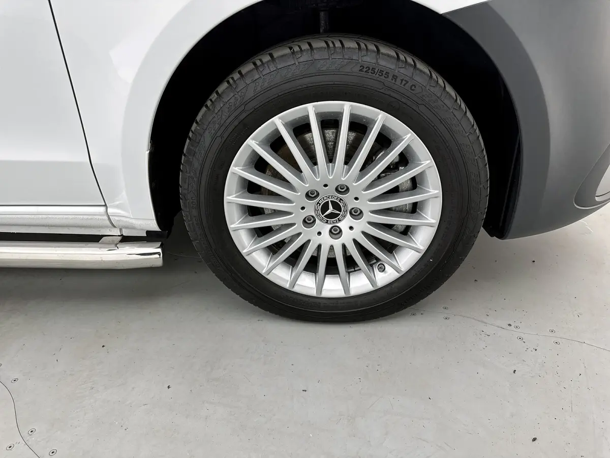112 L2 60 kWh Camera 266km actieradius Facelift Betimmering Mercedes-Certified