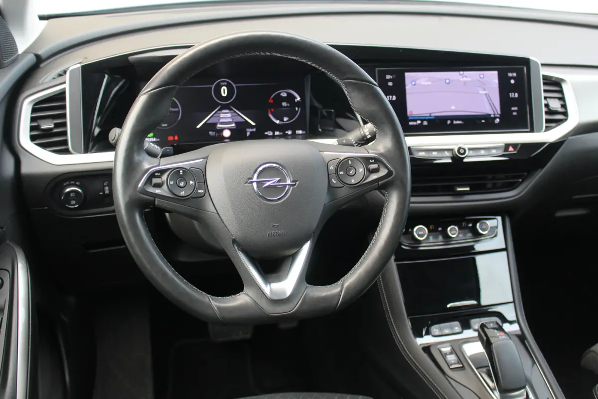 1.6 Turbo Plug-In Hybrid Business Elegance | Adaptive | Stoel & Stuur Verw. | 360 Cam | Drive Assist | DAB | Navi | | Adaptive | Stoel & Stuur Verw. | 360 Cam | Drive Assist | DAB | Navi |