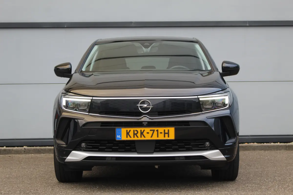 1.6 Turbo Plug-In Hybrid Business Elegance | Adaptive | Stoel & Stuur Verw. | 360 Cam | Drive Assist | DAB | Navi | | Adaptive | Stoel & Stuur Verw. | 360 Cam | Drive Assist | DAB | Navi |