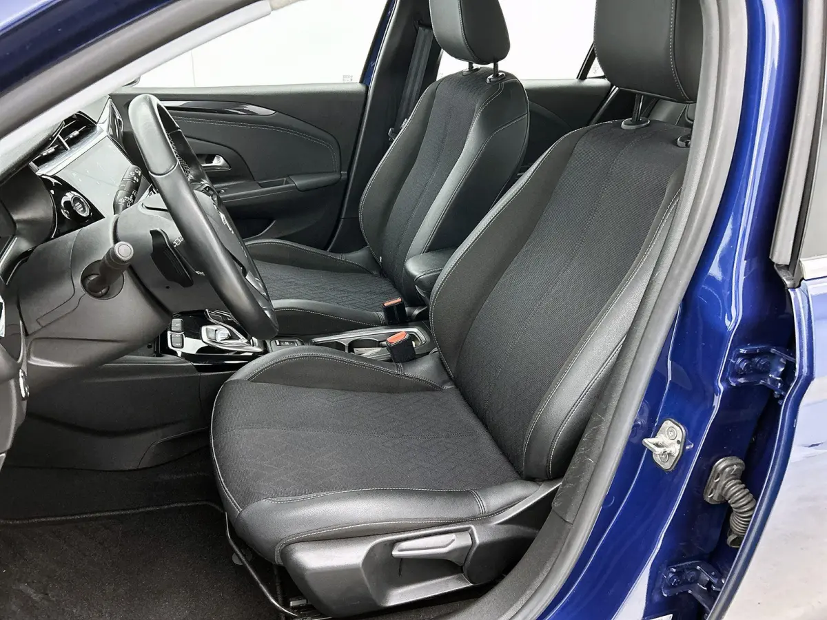100pk Elegance | 1ste eigenaar | Camera | Climate | Keyless | Navigatie | AUTOMAAT | LED lampen
