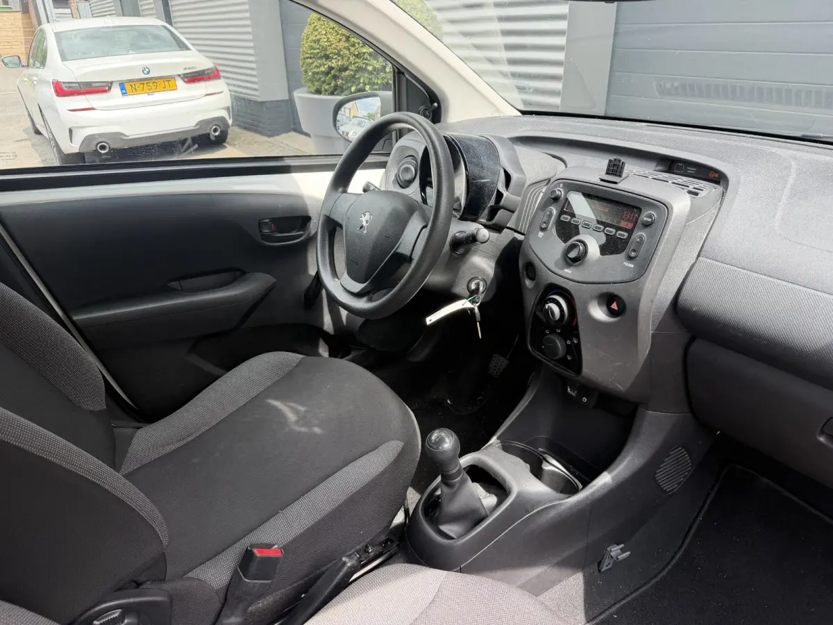 1.0 e-VTi Access | Radio | 5 Deurs | Xenon |