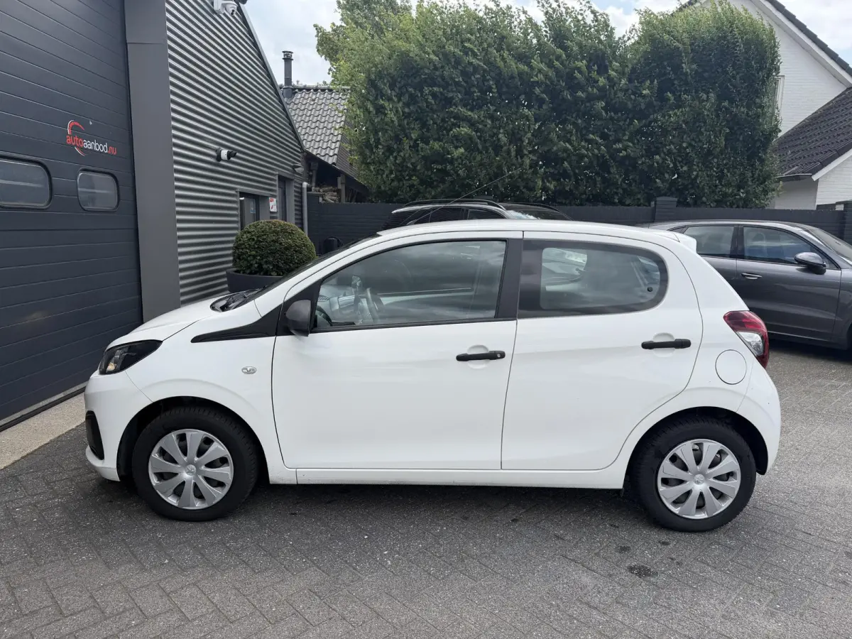 1.0 e-VTi Access | Radio | 5 Deurs | Xenon |