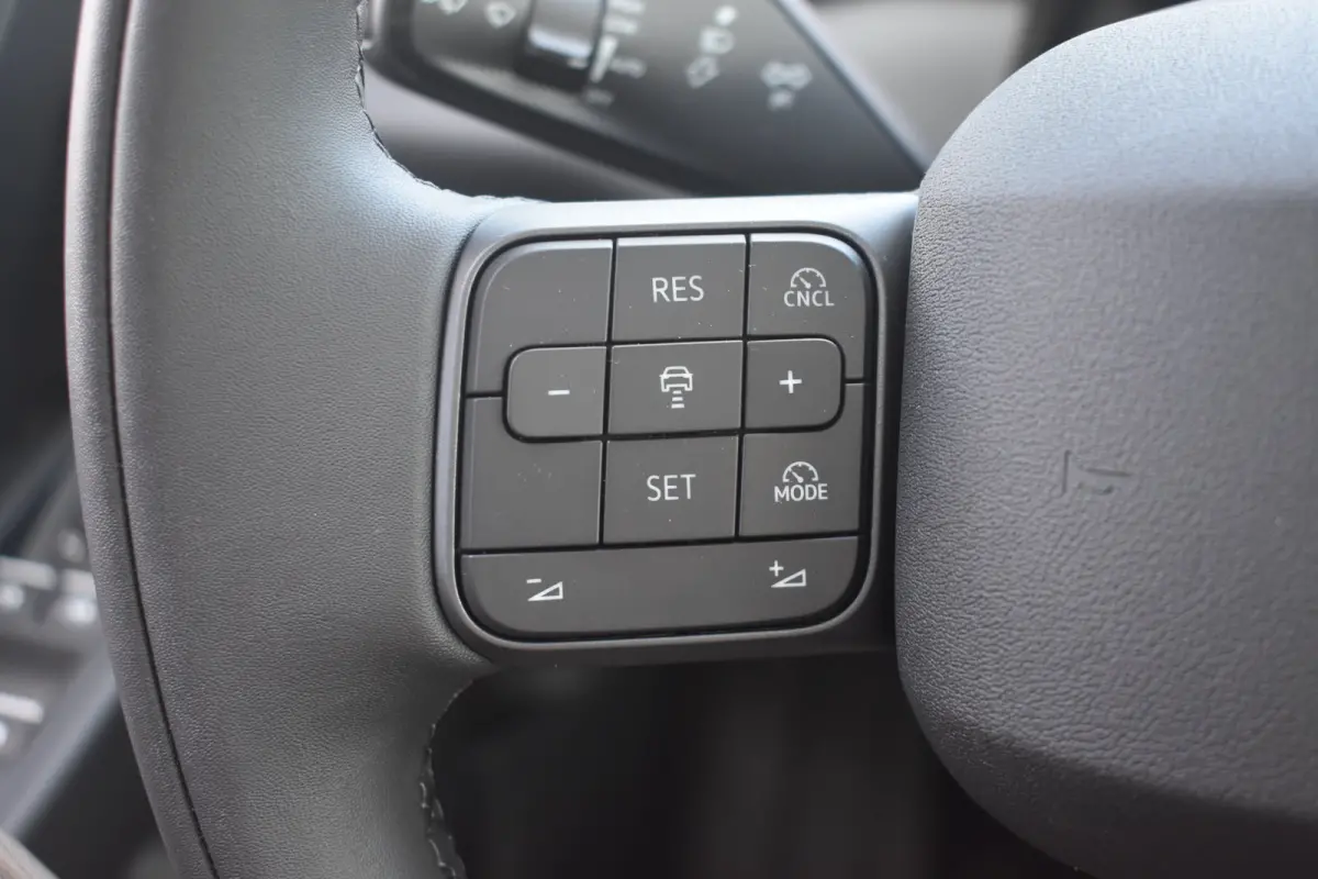 Style | Navigatie | Memory functie | Glazen Dak | IQ Light | Steunhaak | Harman Kardon