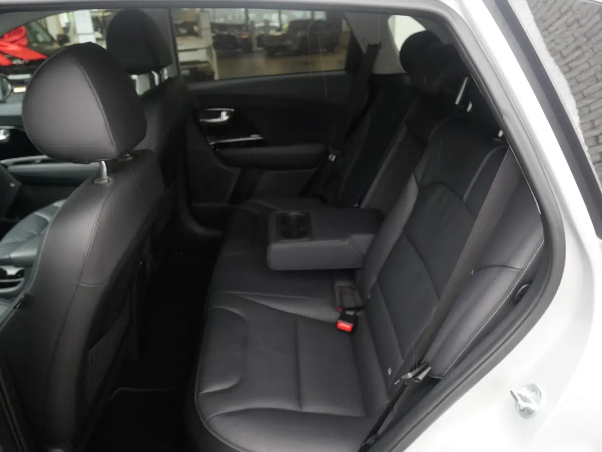 1.6 GDi Hybrid ExecutiveLine | Trekhaak | JBL | Dode Hoek | Adaptief |