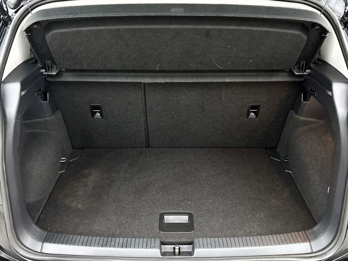 1.0 TSI R-Line | 115 PK | Automaat | Climatronic (Automatische Airco) | Digital Cockpit | Apple Carplay / Android Auto