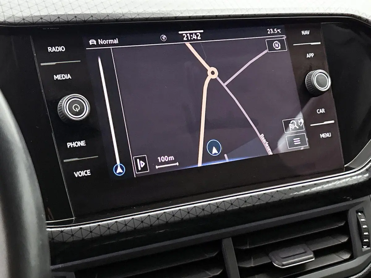 1.0 TSI R-Line | 115 PK | Automaat | Climatronic (Automatische Airco) | Digital Cockpit | Apple Carplay / Android Auto
