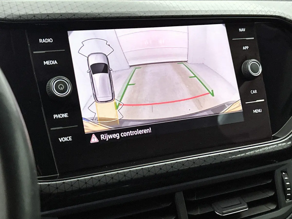 1.0 TSI R-Line | 115 PK | Automaat | Climatronic (Automatische Airco) | Digital Cockpit | Apple Carplay / Android Auto