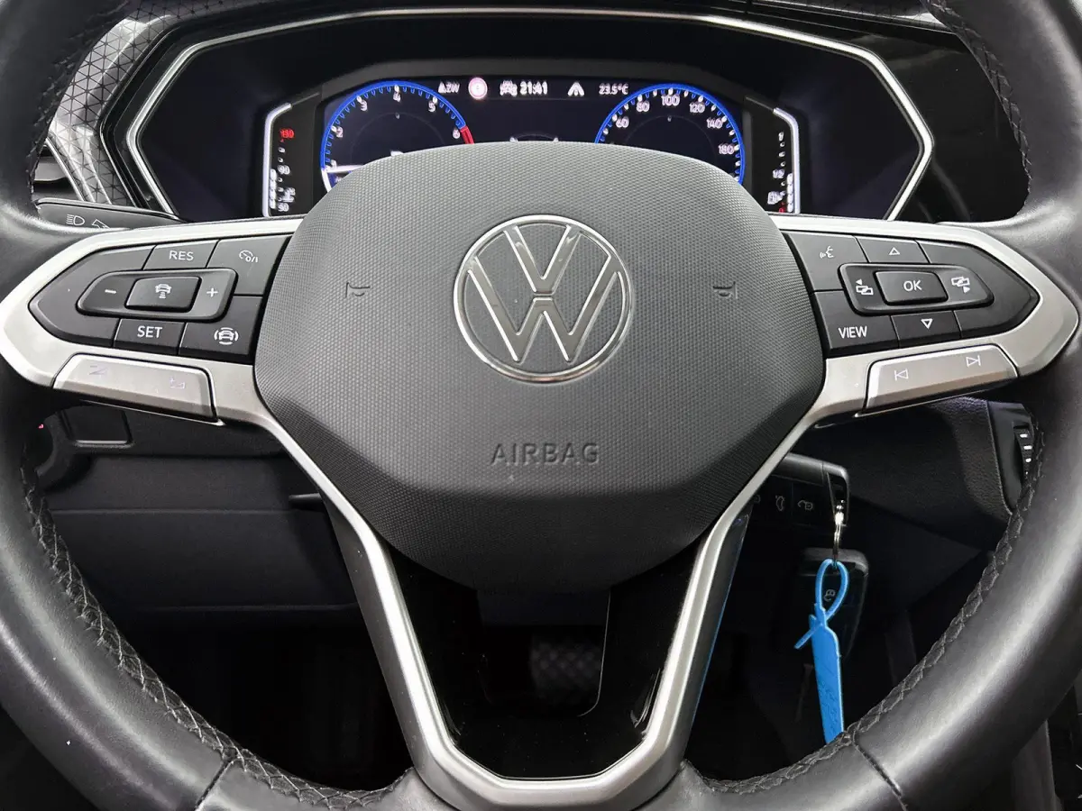 1.0 TSI R-Line | 115 PK | Automaat | Climatronic (Automatische Airco) | Digital Cockpit | Apple Carplay / Android Auto