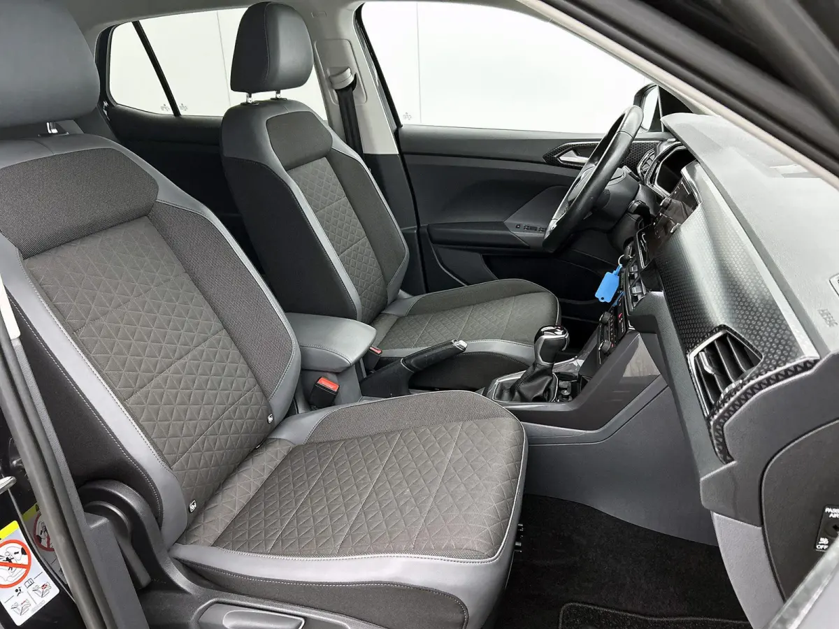 1.0 TSI R-Line | 115 PK | Automaat | Climatronic (Automatische Airco) | Digital Cockpit | Apple Carplay / Android Auto